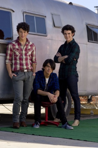 Jonas Brothers jonas-brothers-17311.jpg