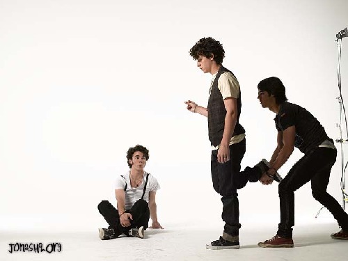 jonas-brothers-17333.jpg