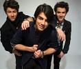 jonas-brothers-348102.jpg