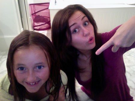 miley cyrus a jeji sestra