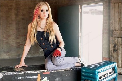 avril-lavigne-60195.jpg