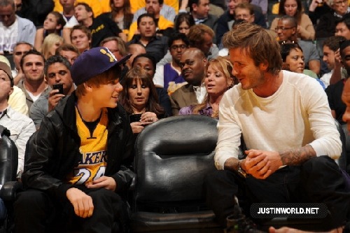 Justina Bieberova-transexualista,chcípni bobře!