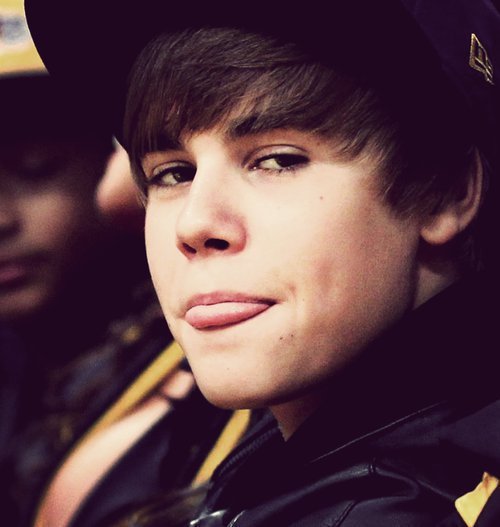 Justina Bieberova-transexualista,chcípni bobře!