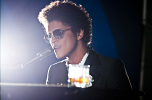 bruno-mars-442333.png