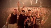 modestep-400091.jpg