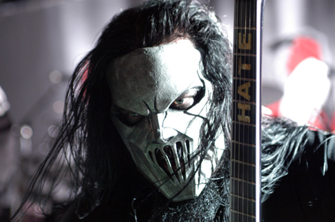 http://img.karaoketexty.cz/img/artists/5461/slipknot-97951.jpg