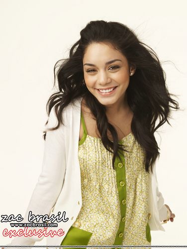 http://img.karaoketexty.cz/img/artists/5594/vanessa-hudgens-46631.jpg