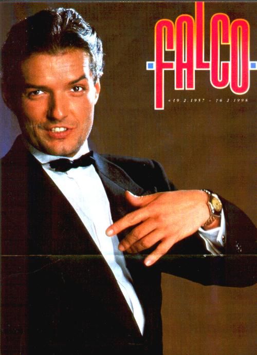 Falco перевод. Falco Singer. Фалько певец фото. Falco дискография. Фалько в молодости.