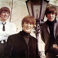 https://img.karaoketexty.cz/img/artists/124/thumb/the-beatles-573192-w200.jpg