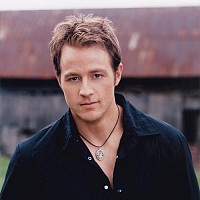 aaron-lines-256330-w200.jpg