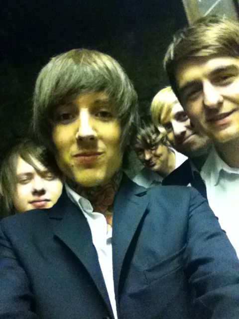 Джона вайнхофен почему ушел из bring me the horizon