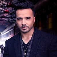 luis-fonsi-654298-w200.jpg