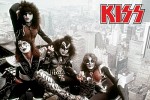 kiss-631902.jpg