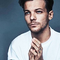 Lyrics in Just the Right Color — Two of Us - Louis Tomlinson