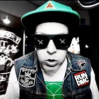 madchild-474603-w200.jpg