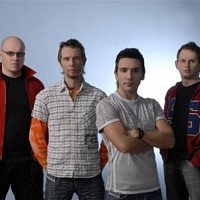 premier-639519-w200.jpg