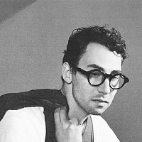 bleachers-637757-w200.jpg