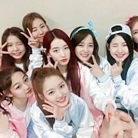 gugudan-588299-w200.jpg