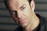 hugo-weaving-10773.jpg