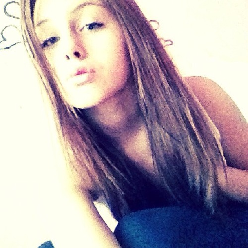 #girl#czech#kiss#photo#lips#kiss#iphone#instastyle#instagram#crazy#sexy#fuck#home#follow#me#my#self#love#