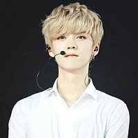 luhan-1084708.jpg