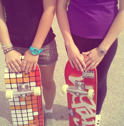 skateboarding with my bf :*