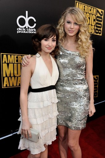 demi a taylor Swift