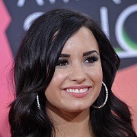 minidemi-120216.jpg